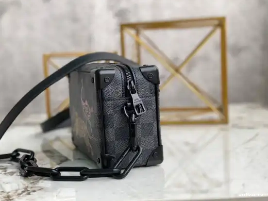 WIS LOUIS VUITTON TRUNK MINI SOFT 0701